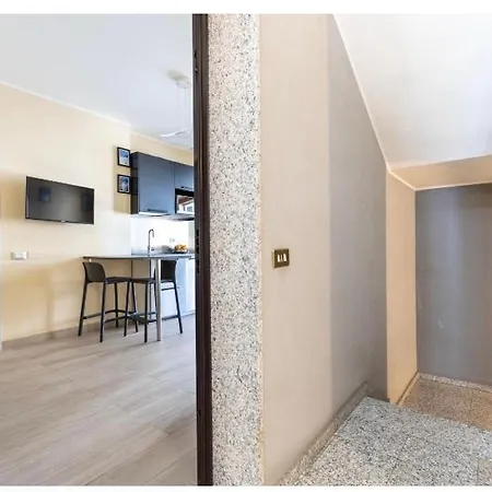 Domus Aurora Appartamento *